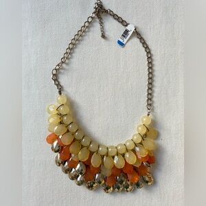 Vintage: Elegant Yellow and Orange Beaded Necklace